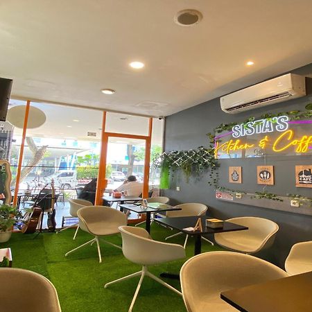 Hariss Inn Bandara Tangerang Exterior foto